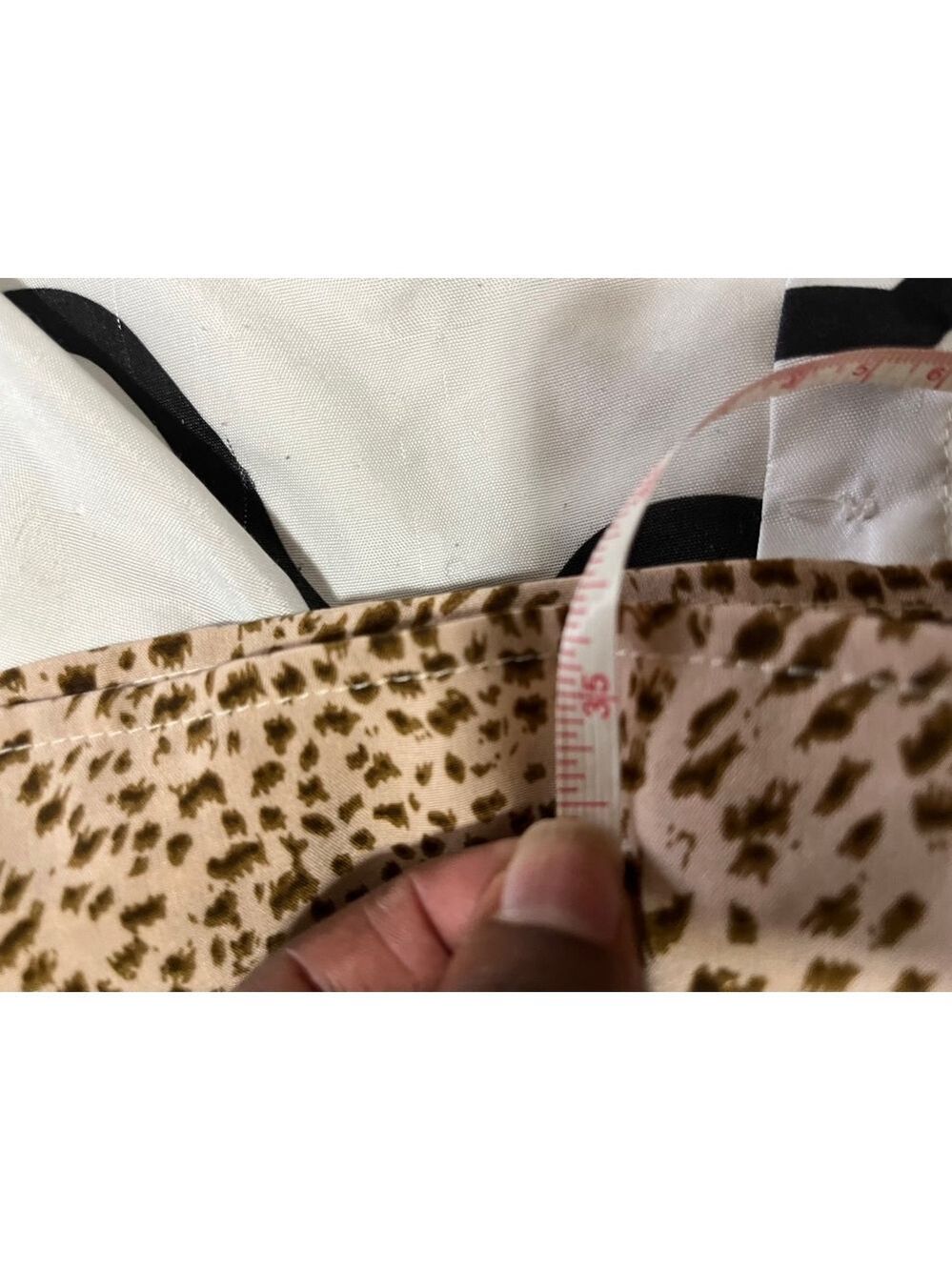 2 for $10 special☀️ SHEIN Beige & Brown Animal Print V-Neck Dress Size L - Picture 5 of 5